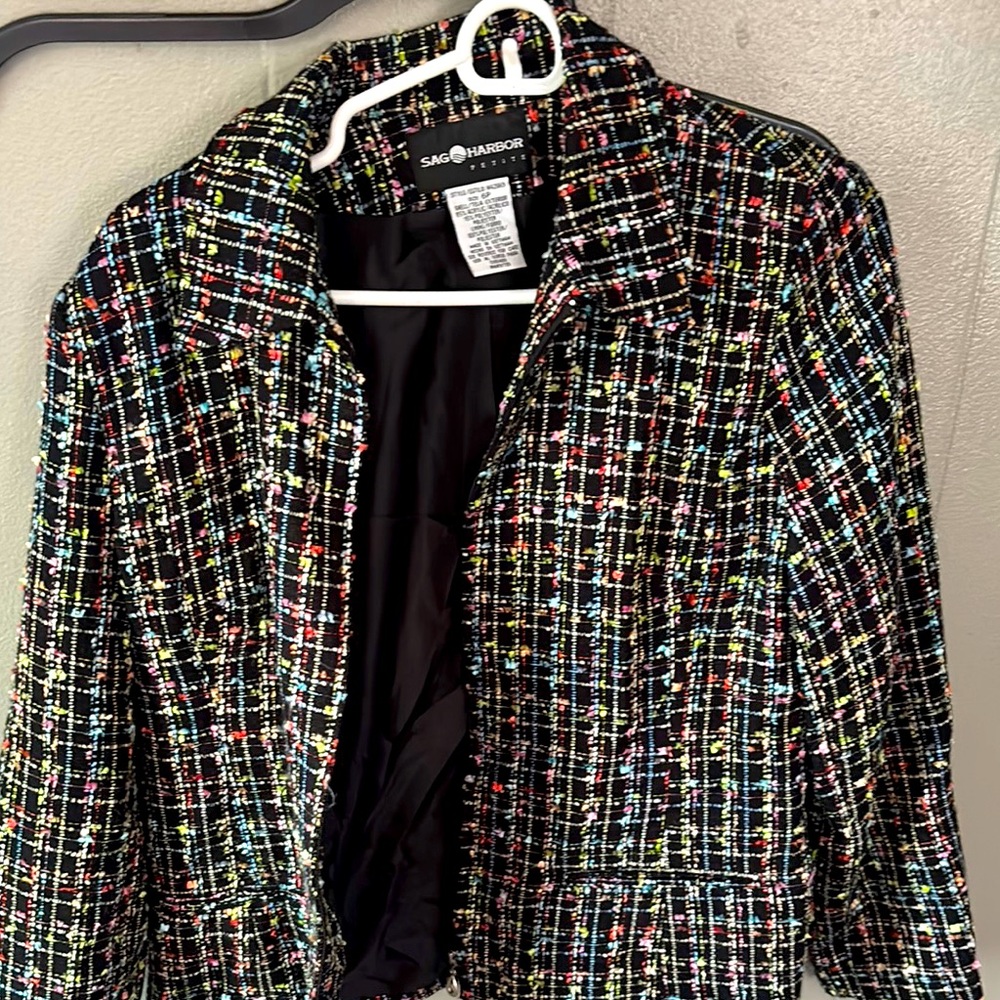 Sag Harbor Black Boucle Blazer with Tailored Silhouette